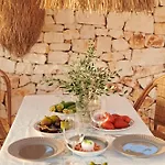 Trullo Lamatroccola Villa